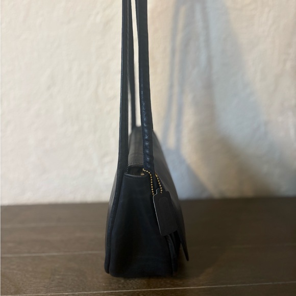 Vintage Coach Navy Blue Pulley Bag 9240 - Picture 5 of 16